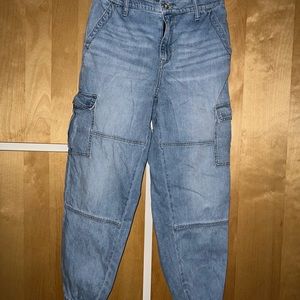 American Eagle Jean Joggers Size 8